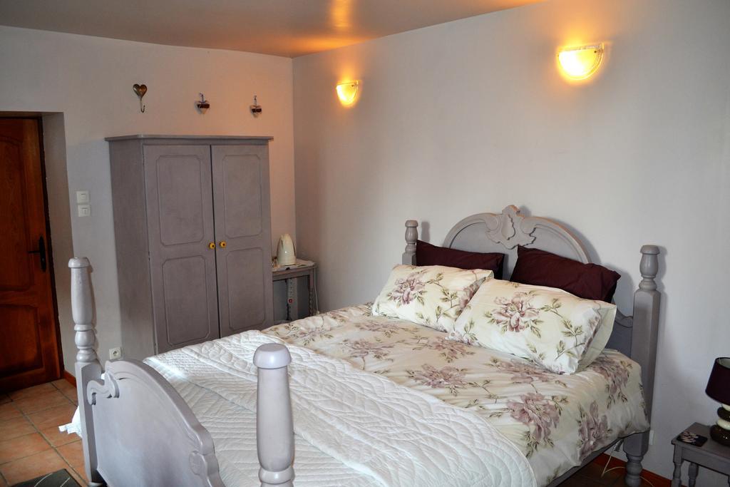 Bed and Breakfast Le Moulin De Lusseau Chef-Boutonne Экстерьер фото